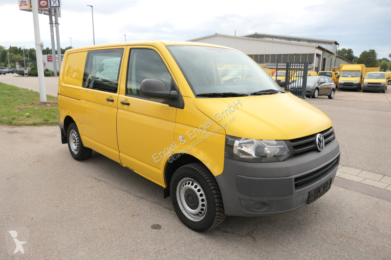 Véhicule utilitaire Volkswagen T5 Transporter...