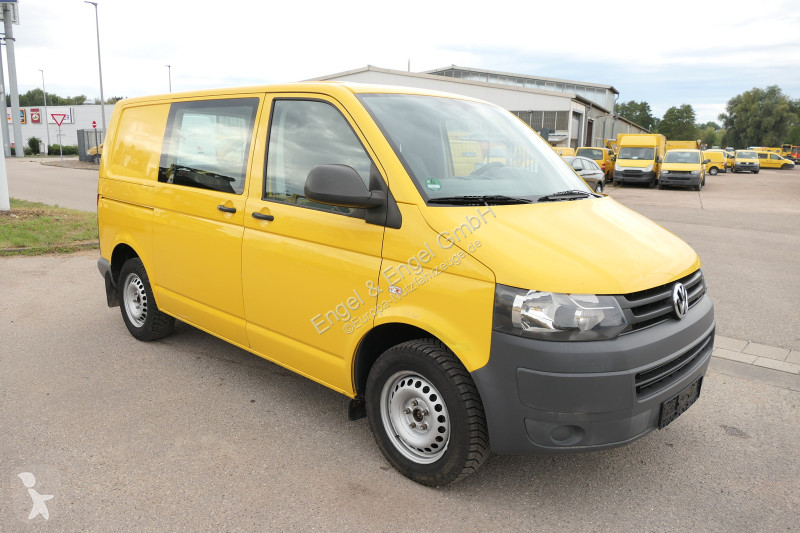 Véhicule utilitaire Volkswagen T5 Transporter...