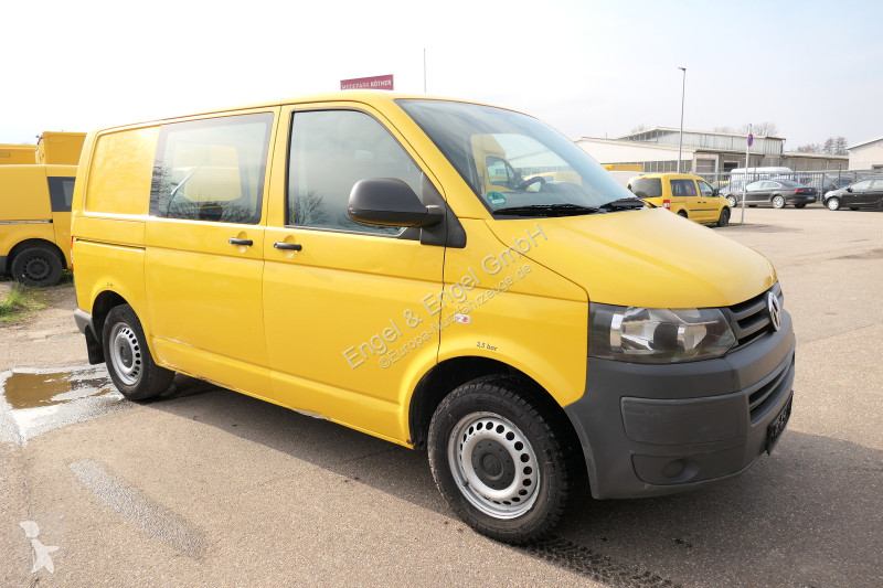 Véhicule utilitaire Volkswagen T5 Transporter...