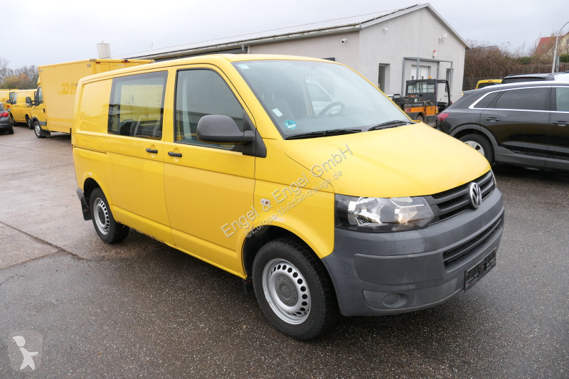 Véhicule utilitaire Volkswagen T5 Transporter...