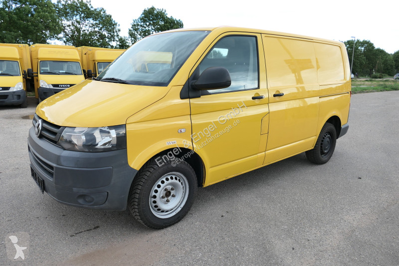 Комерційні автомобілі Volkswagen T5 Transporter...