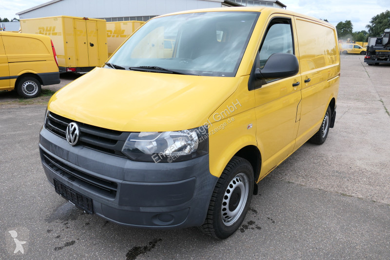 Autoutilitară Volkswagen T5 Transporter 2.0 TDI...