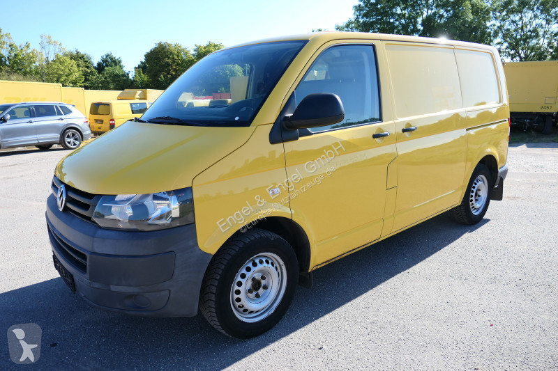 Véhicule utilitaire Volkswagen T5 Transporter...