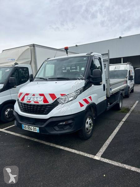 Véhicule utilitaire Iveco