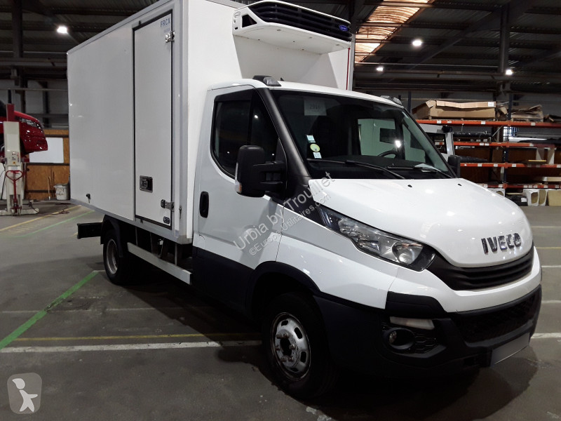 Furgoneta Iveco 12M3 140 CV RJ HAYON CAISSE...