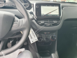 Voiture véhicule de société Peugeot