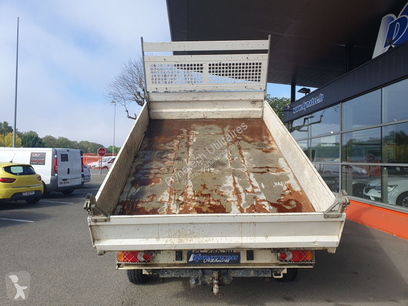 Véhicule utilitaire Peugeot BOXER BENNE 335 L2...