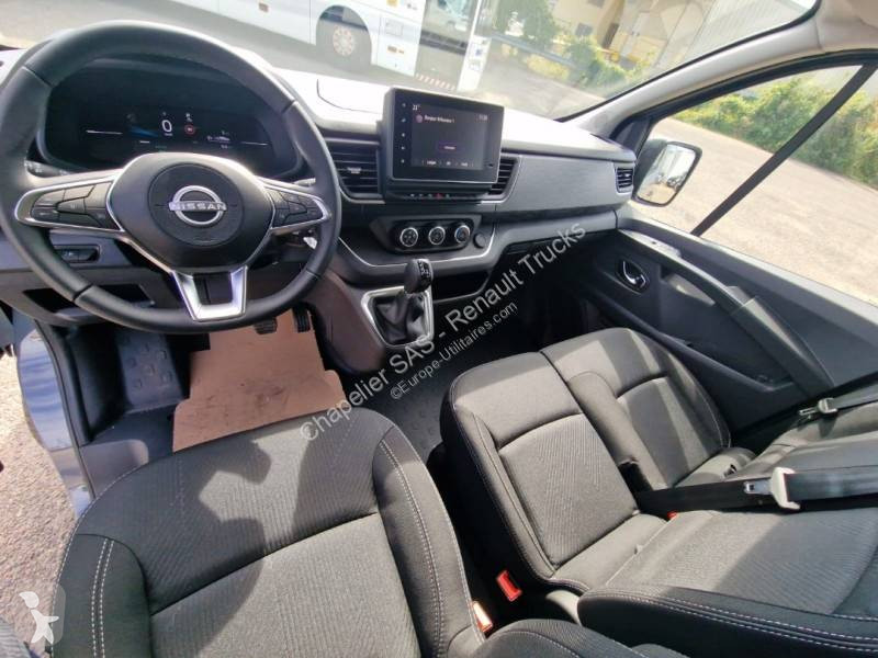 Furgoneta Nissan