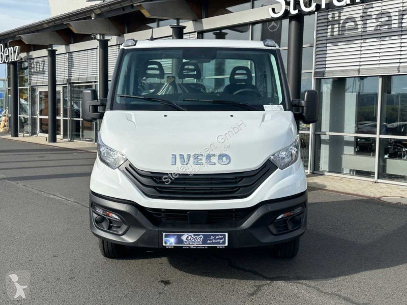 Furgoneta Iveco 50C18 3.0L *R3750mm*Navi*Klima* 3x