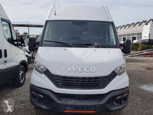 Veicolo commerciale Iveco Daily 35S16