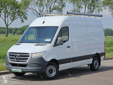 Caja cerrada Mercedes