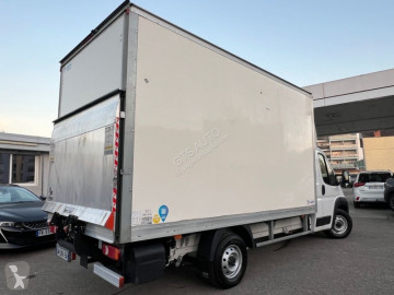 Utilitaire caisse grand volume Fiat