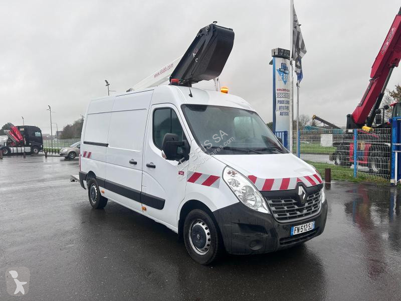 Véhicule utilitaire Renault 130cv