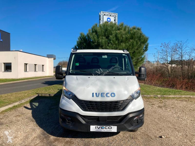 Bedrijfswagen Iveco CCb 35C16H3.0 Empattement...