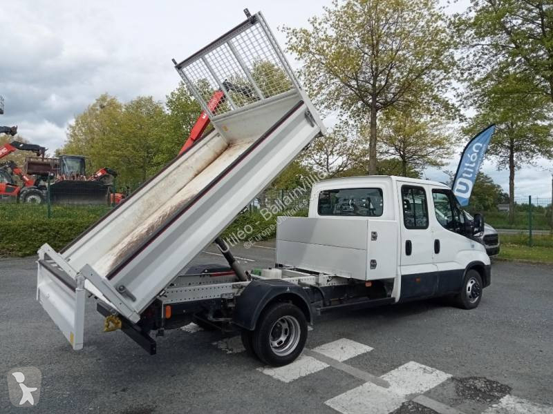 Autoutilitară Iveco