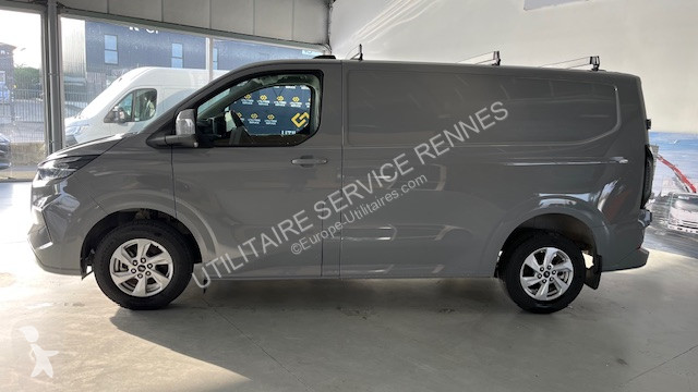 Véhicule utilitaire Ford 300 L1H1 2.0 ECOBLUE...