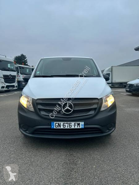 Furgoneta Mercedes