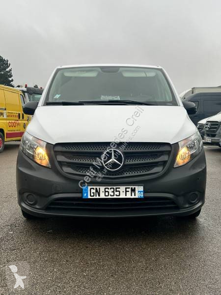 Furgoneta Mercedes