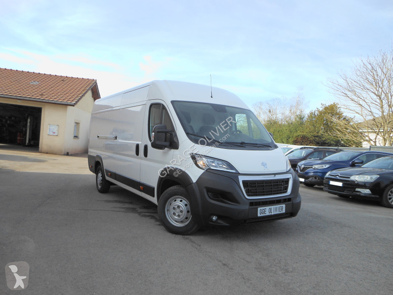 Autoutilitară Peugeot 435 L4H2 2.2 Bluehdi 140...
