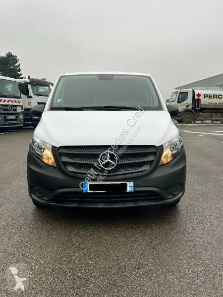 Furgoneta Mercedes