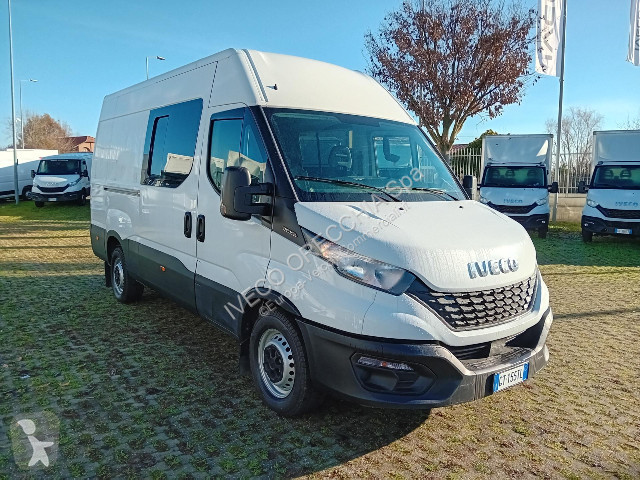 Veicolo commerciale Iveco DAILY 35S14 - 3520 - 6+1