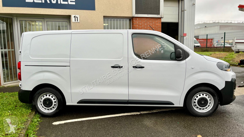 Autoutilitară Fiat BLUEHDI 145 M BVM6 - PACK...