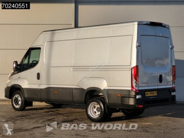 Furgón largo Iveco nueva