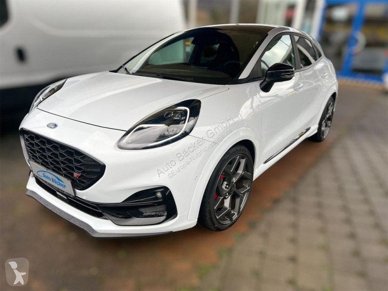 Furgoneta Ford ST X Aut. Navi,Kam,Pano,AHK,ACC uvm