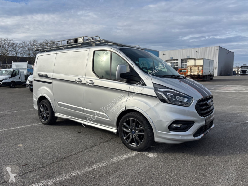 Véhicule utilitaire Ford 320 L1H1 2.0 EcoBlue...