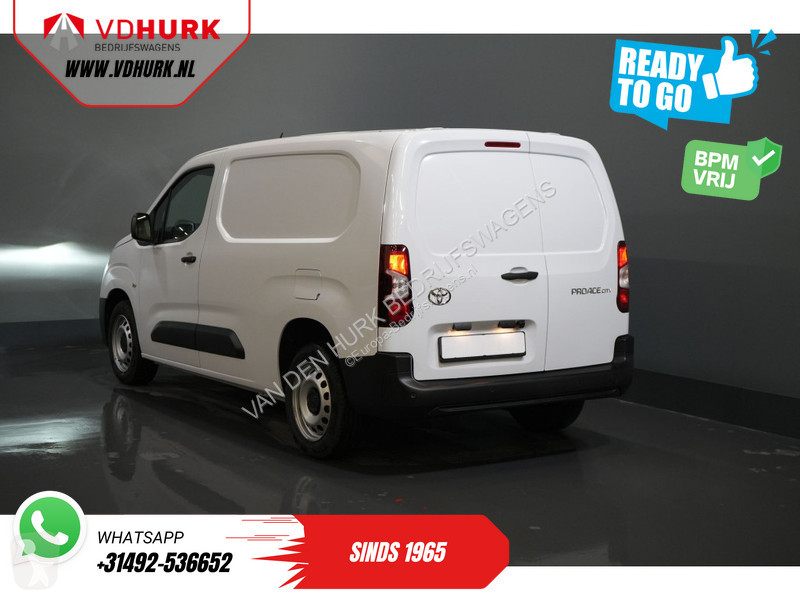 Véhicule utilitaire Toyota 1.5 130 pk Aut. L2...