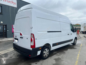 Lange bestelwagen Nissan