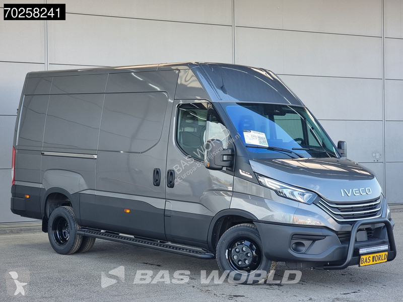 Užitkové vozidlo Iveco 35C21 3.0L Black Edition...