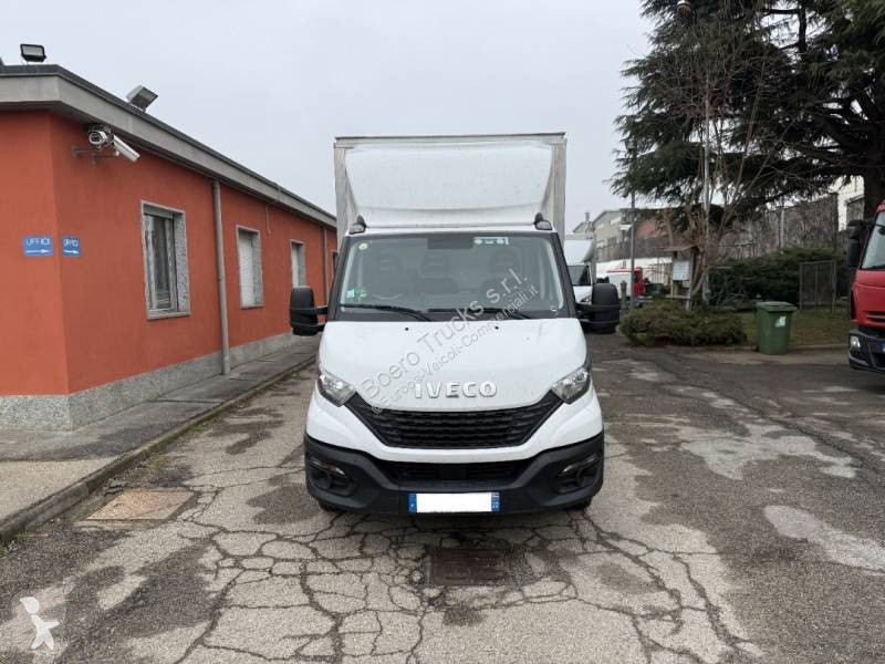 Véhicule utilitaire Iveco