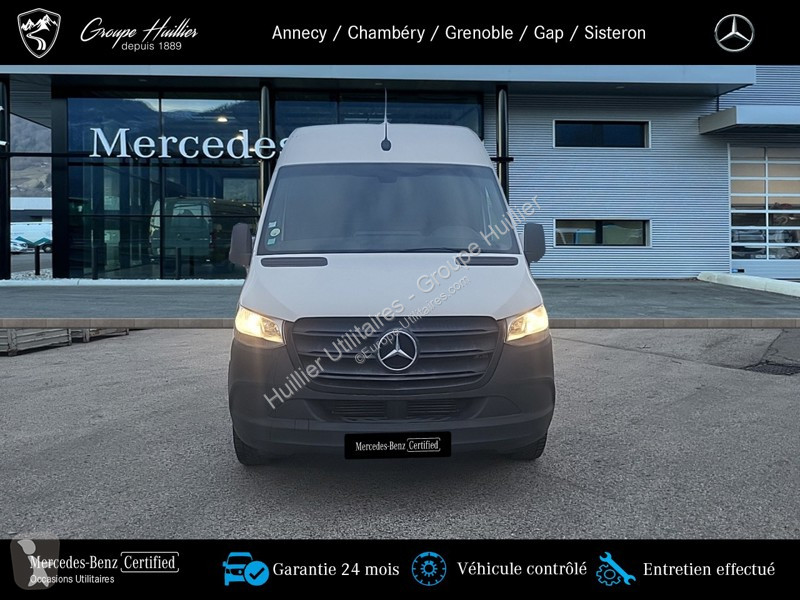 Véhicule utilitaire Mercedes 214 CDI Fourgon...