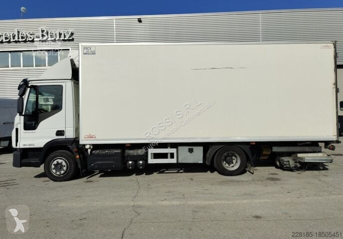 Furgoneta Iveco EUROCARGO - 120E22