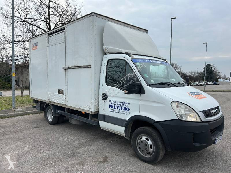 Véhicule utilitaire Iveco