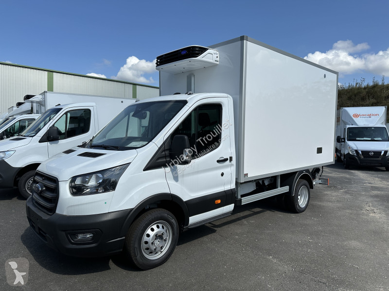Véhicule utilitaire Ford FRIGO 12M3 130 CV...
