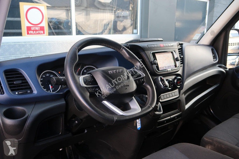 Bedrijfswagen Iveco 35S18HV 3.0 35 L2 H2 AUT/...