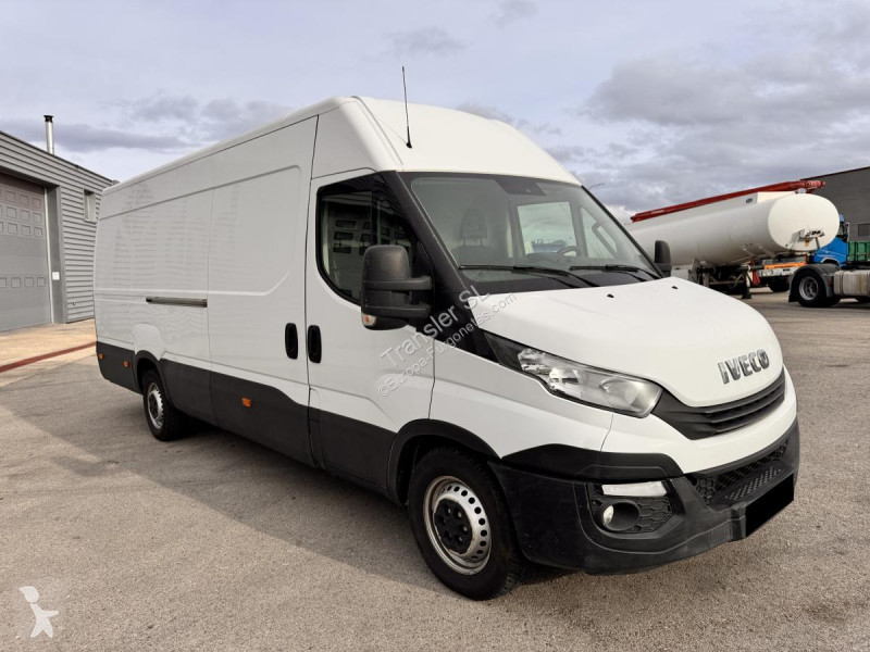 Furgoneta Iveco 35-S-14