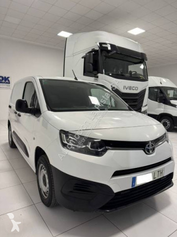 Furgoneta Toyota
