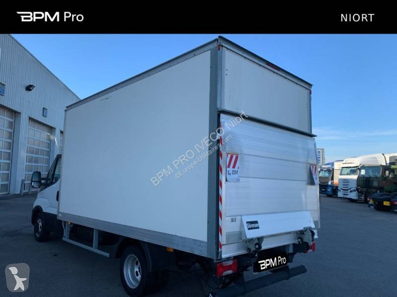 Furgoneta Iveco