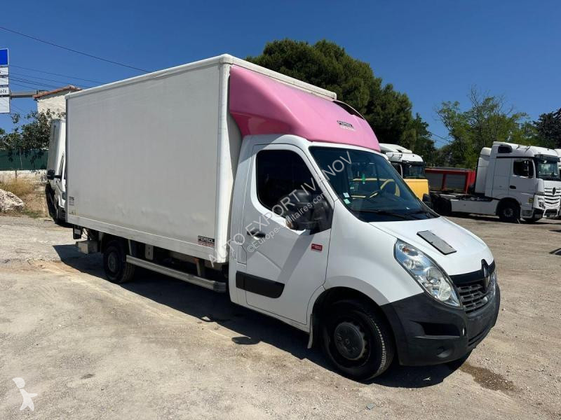 Autoutilitară Renault DCI 145