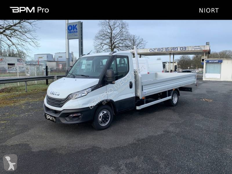 Furgoneta Iveco