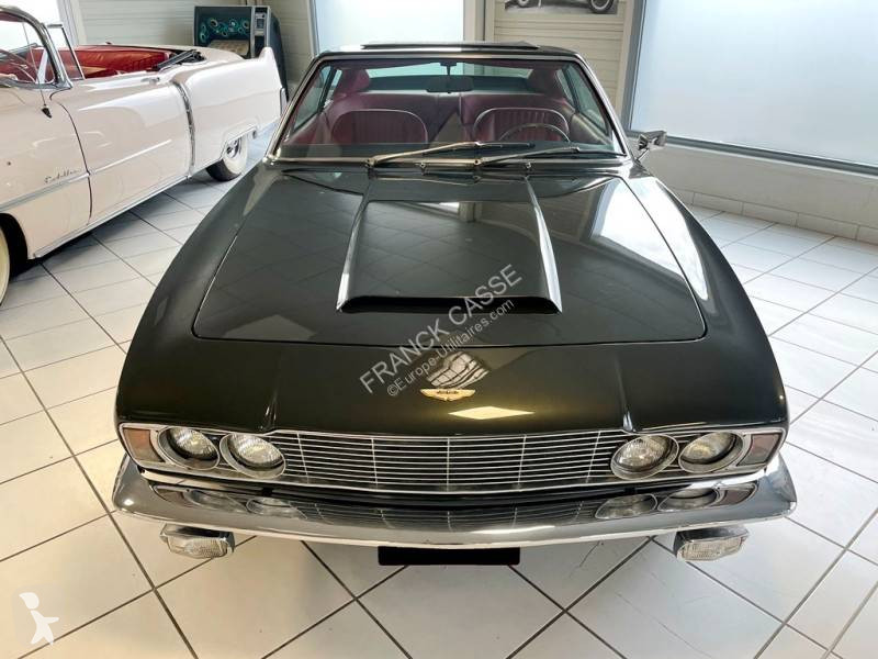 Véhicule utilitaire Aston Martin