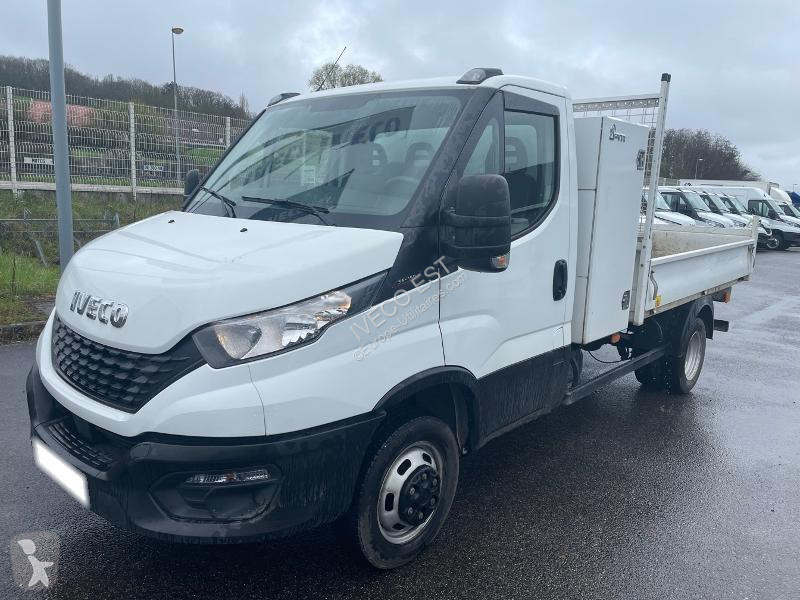 Furgoneta Iveco CCb 35C16 3.0 L - BENNE +...
