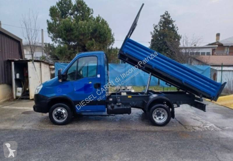 Autoutilitară Iveco