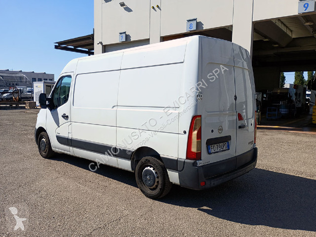 Véhicule utilitaire Opel MOVANO