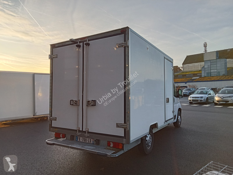 Véhicule utilitaire Fiat FRIGO 12M3 130 CV...