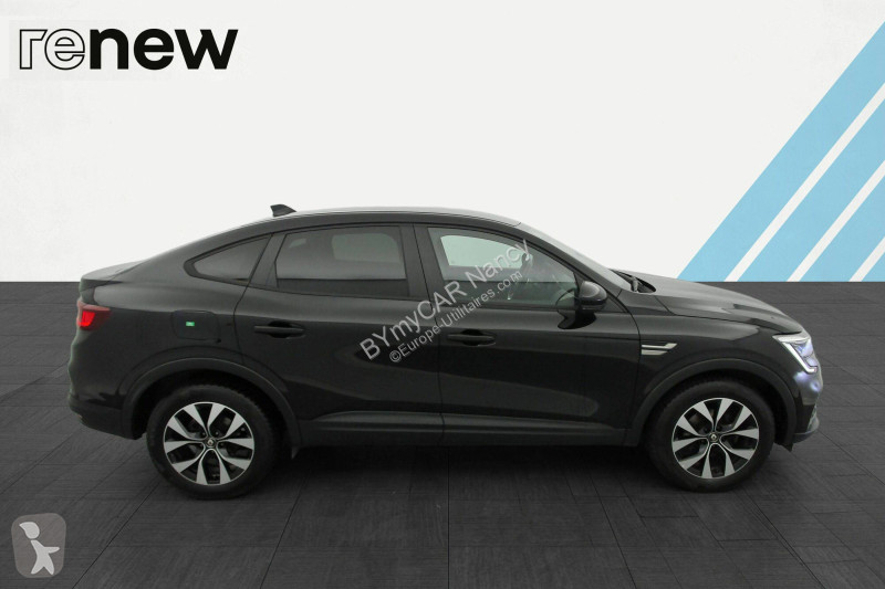 Autoutilitară Renault Arkana mild hybrid 140...