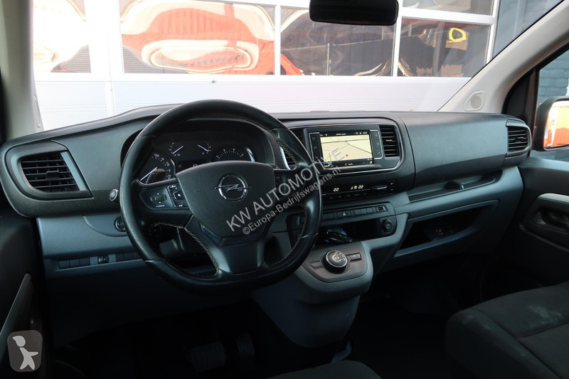 Autoutilitară Opel 2.0 CDTI L3H1 Innovation...